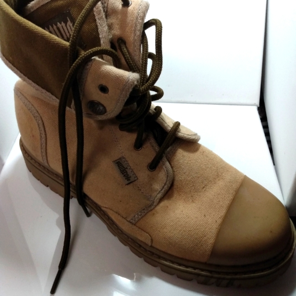 Beige Boots